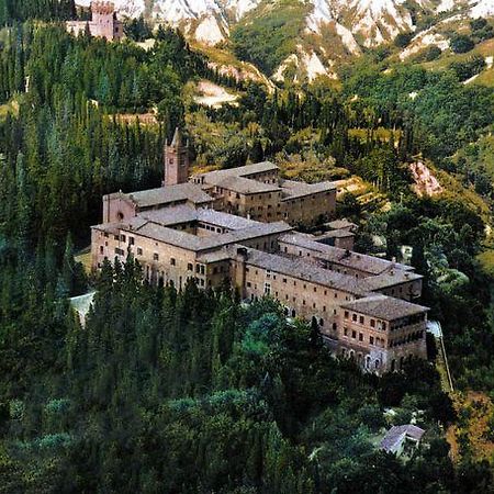 Hotel Mirella Casciano Di Murlo ภายนอก รูปภาพ